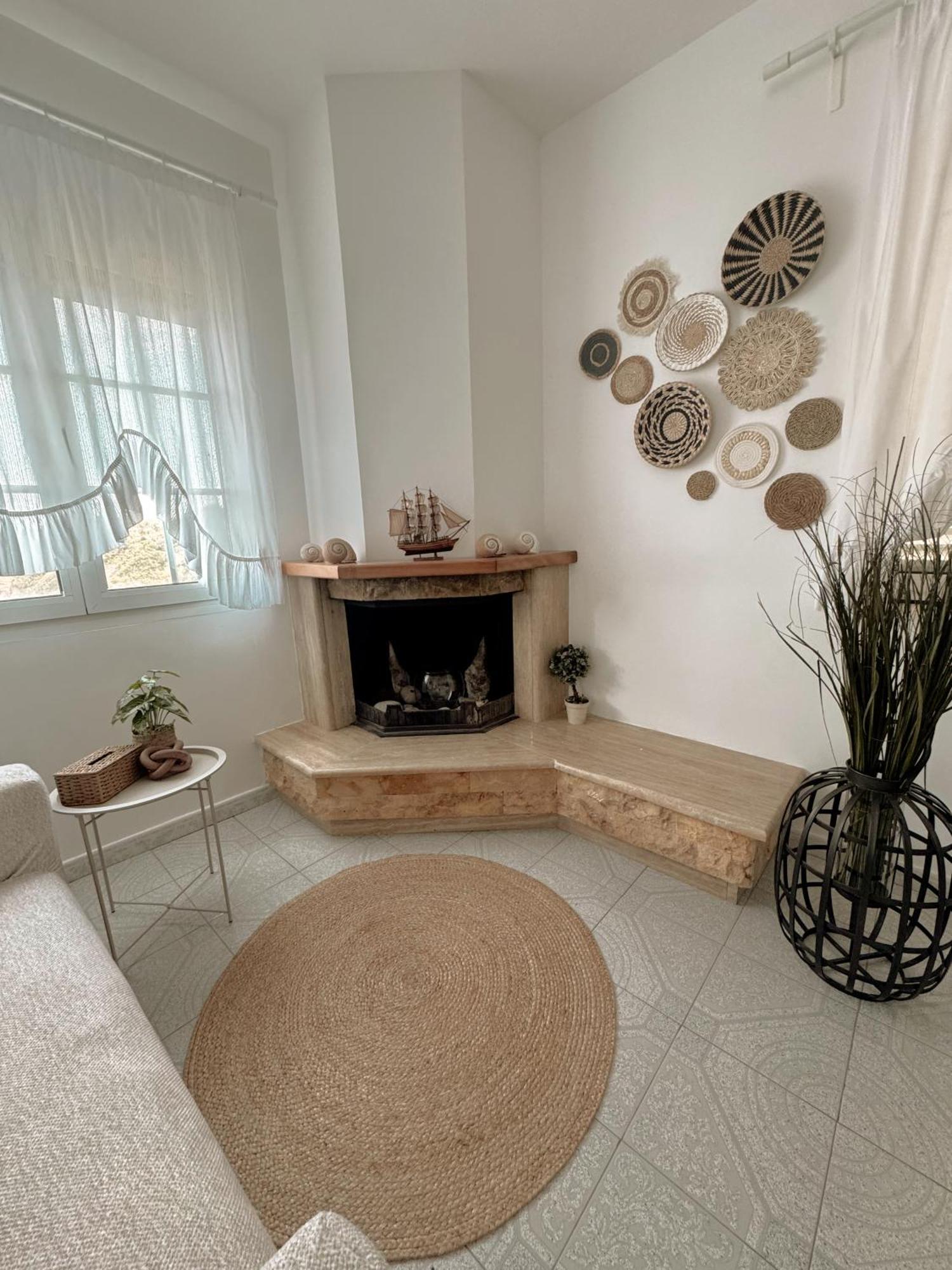 Villa Evi Amulianí Kültér fotó